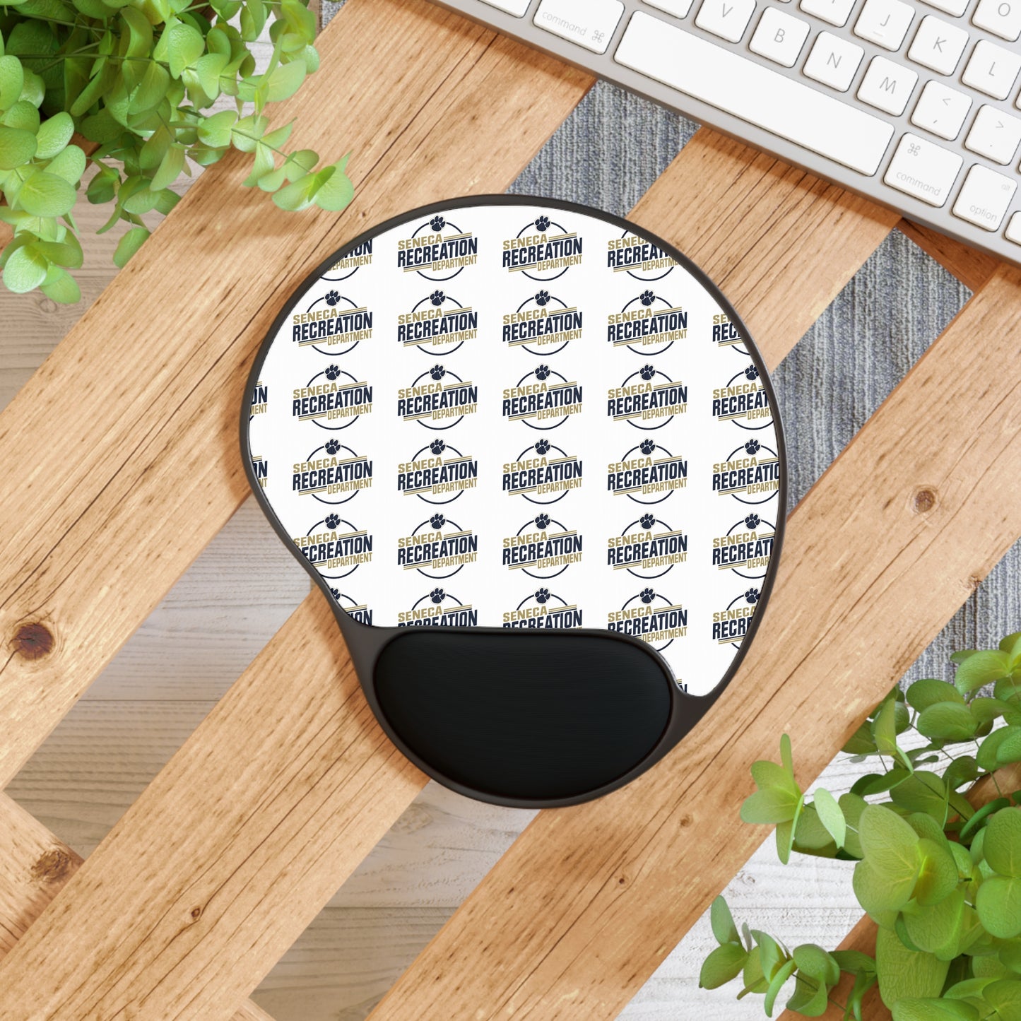 Mouse Pad With Wrist Rest